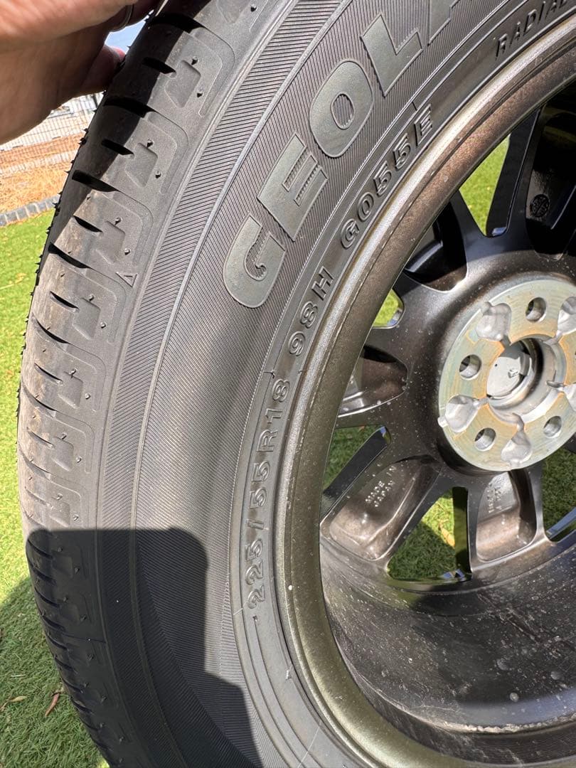 埼玉県引き渡し　新型デリカD5 純正 タイヤホイール4本セット 純正ナット付き