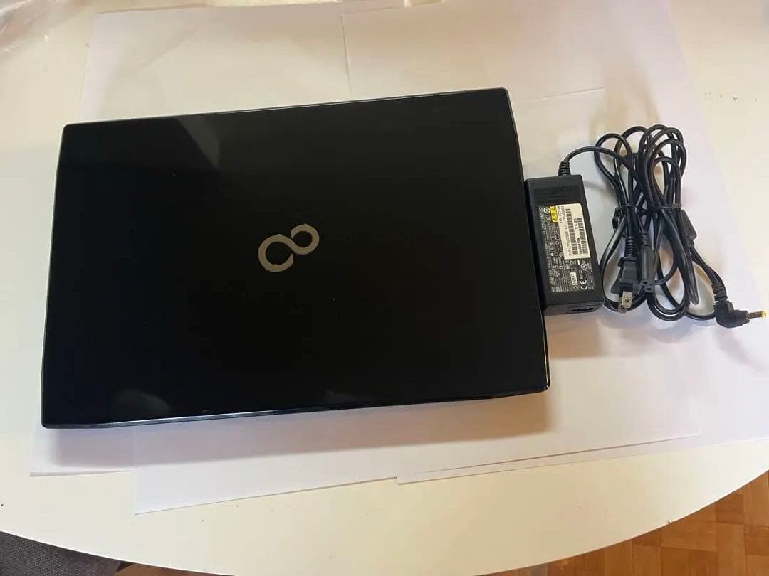 Fujitsu ノートPC AHシリーズFMVWRA1