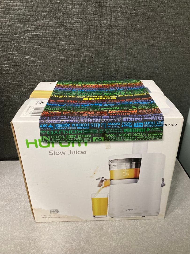 Hurom ヒューロム 低速ジューサSlow Juicer HQ-WWA13