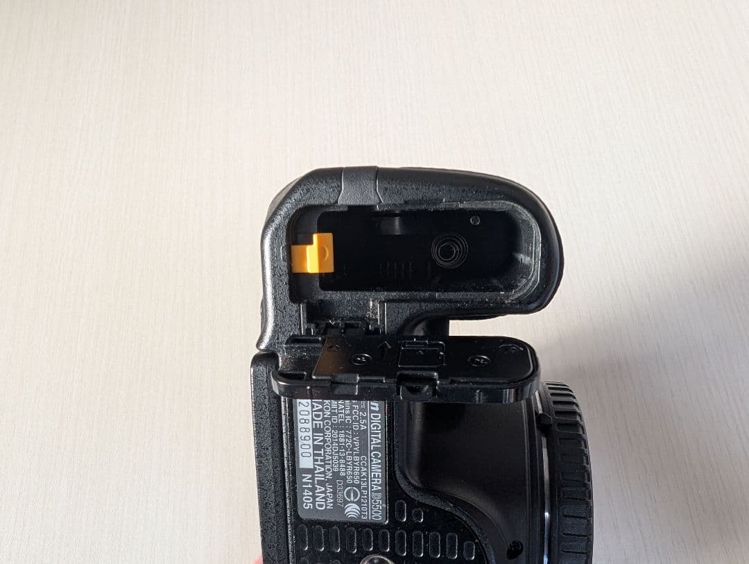 【美品】Nikon D5500 デジタル一眼レフカメラ 本体