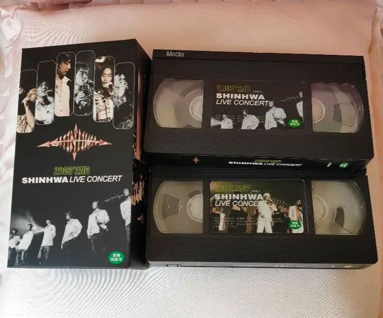 K-POP SHINHWA 4点まとめ売り