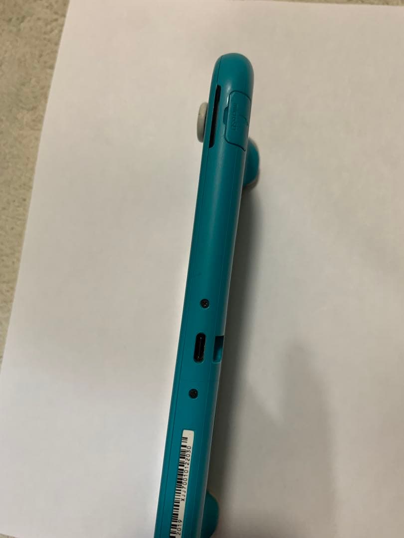 任天堂Switch Lite ジャンク品　液晶割れ