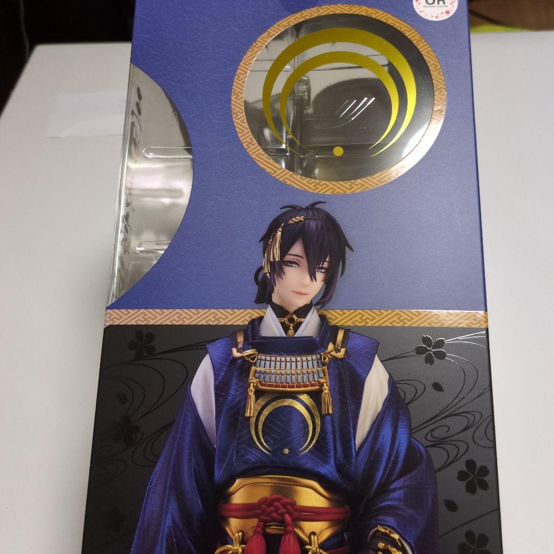 刀剣乱舞★三日月宗近★1/8スケール★フィギュア★未開封