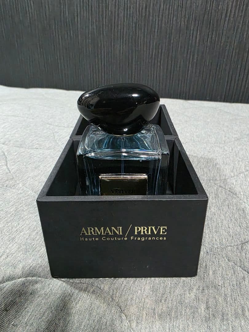 GIORGIO ARMANI　プリヴェ