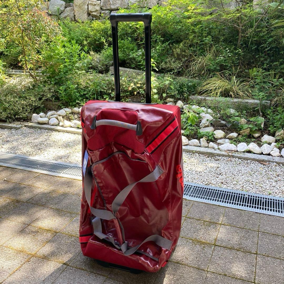 パタゴニア　ブラックホール　ウィールド　ダッフル100L レッド　未使用
