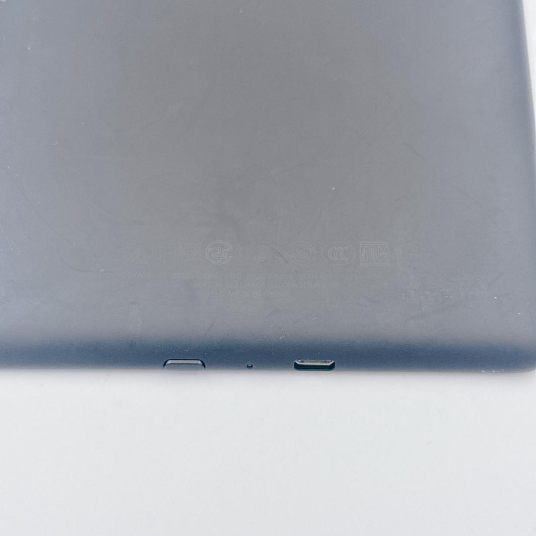 【美品】Amazon Kindle Paperwhite 第10世代 8GB