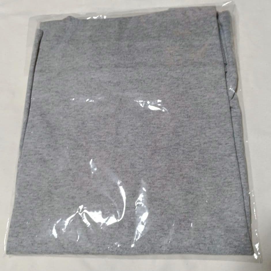 新品未開封　Creek グレー Tシャツ Mサイズ