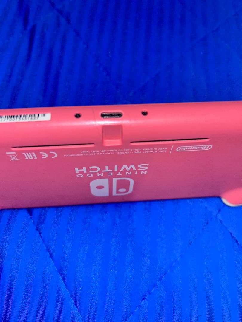 ジャンク品　Nintendo Switch Lite コーラルピンク 本体