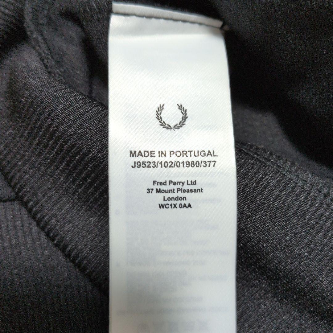 【新品】FRED PERRY ブルゾン　ジャージ J9523 サイズS