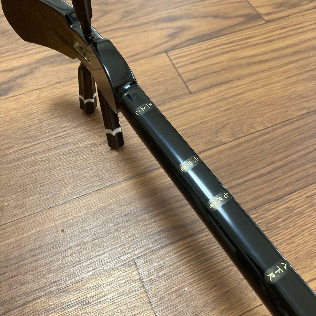 三線本体 ヘビ皮模様 3本弦