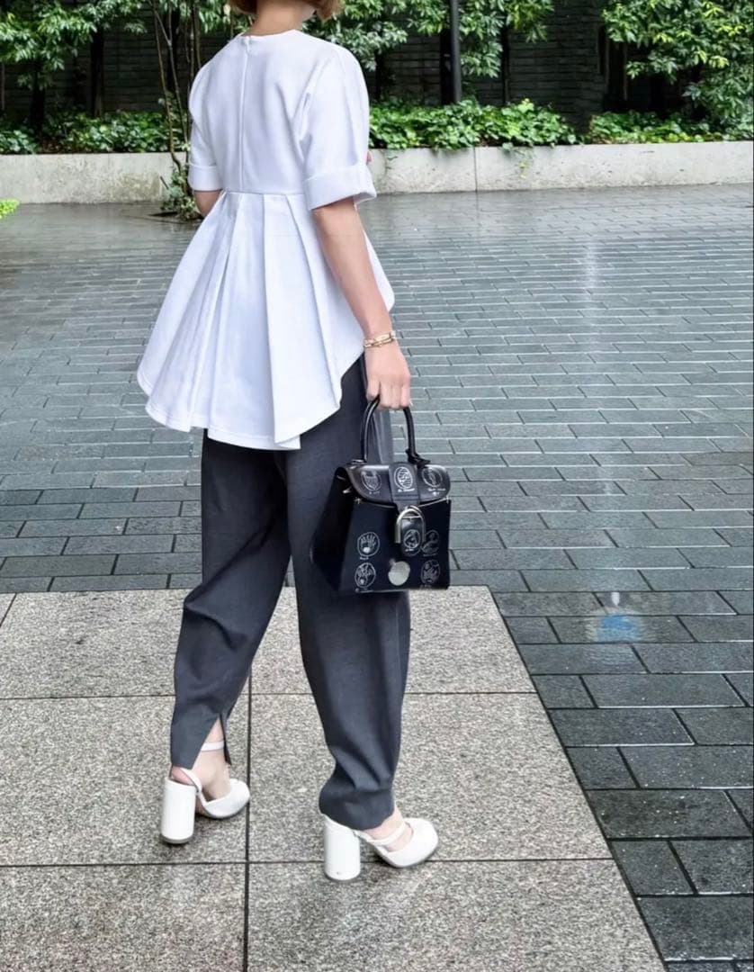 cygne シーニュ エンビトップス ホワイト