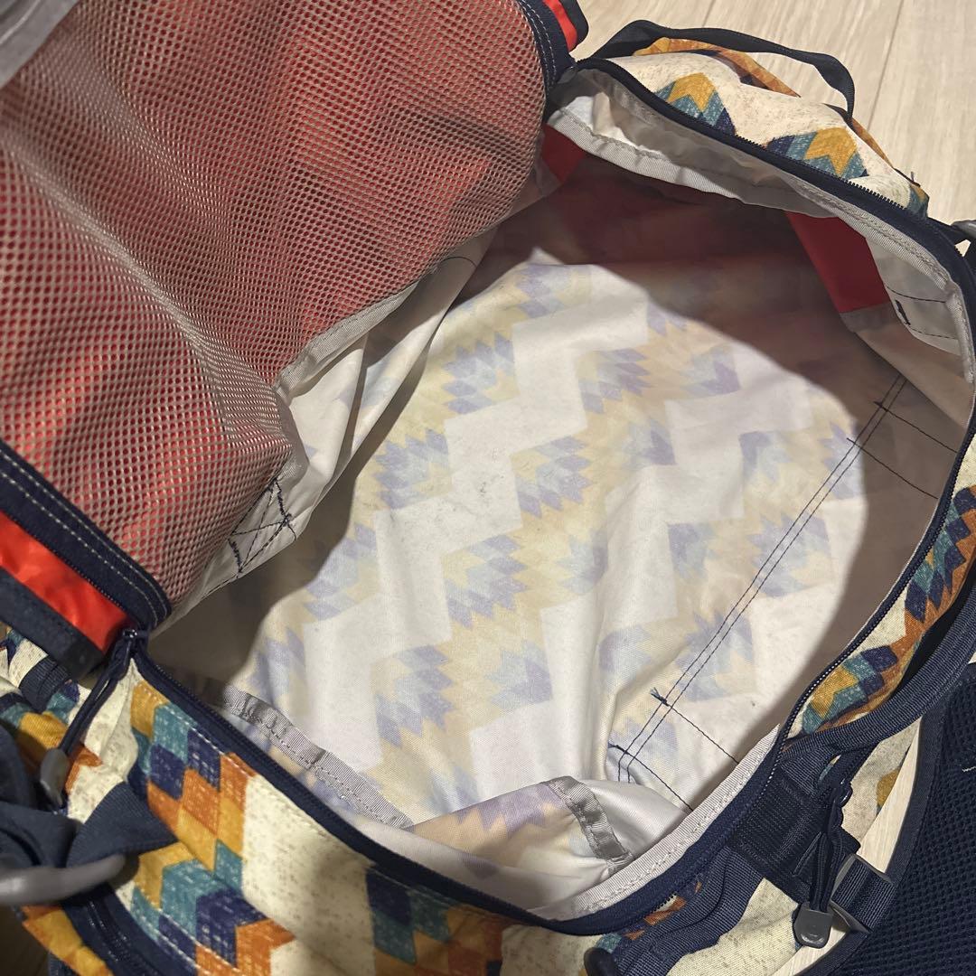 ボストンバッグ　50L