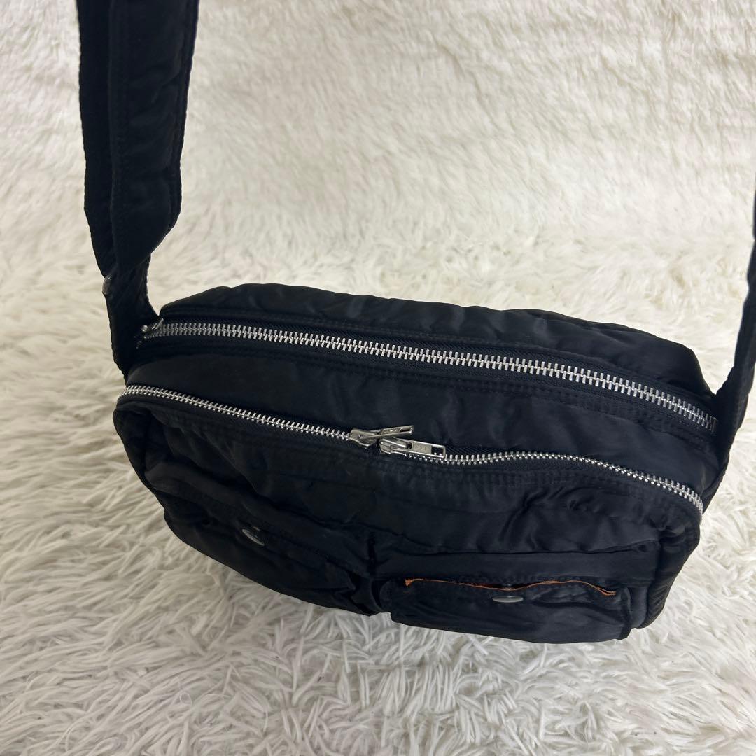 【美品】PORTER タンカー 2層式 ショルダーバッグ 黒