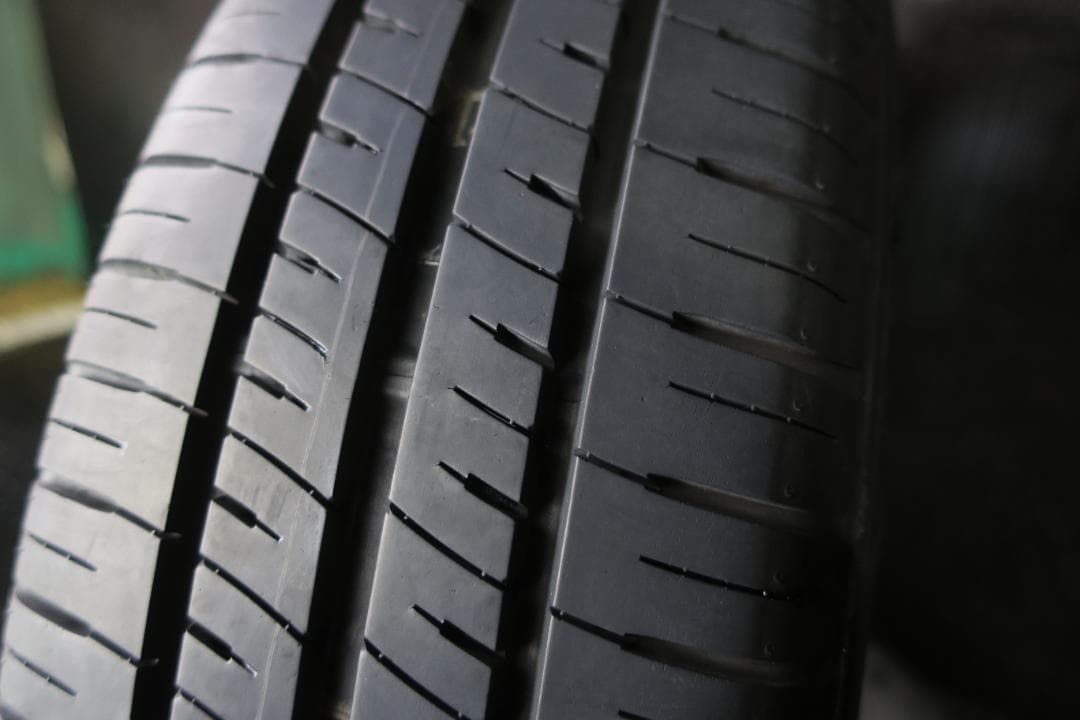 mii ·͜·ᰔᩚ様 送料込み 175/65R14 マックスランエフィシア 2本