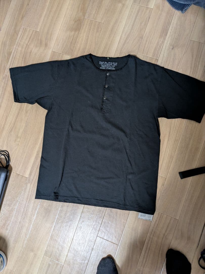ナイジェル・ケーボン　ヘンリーネックTシャツ