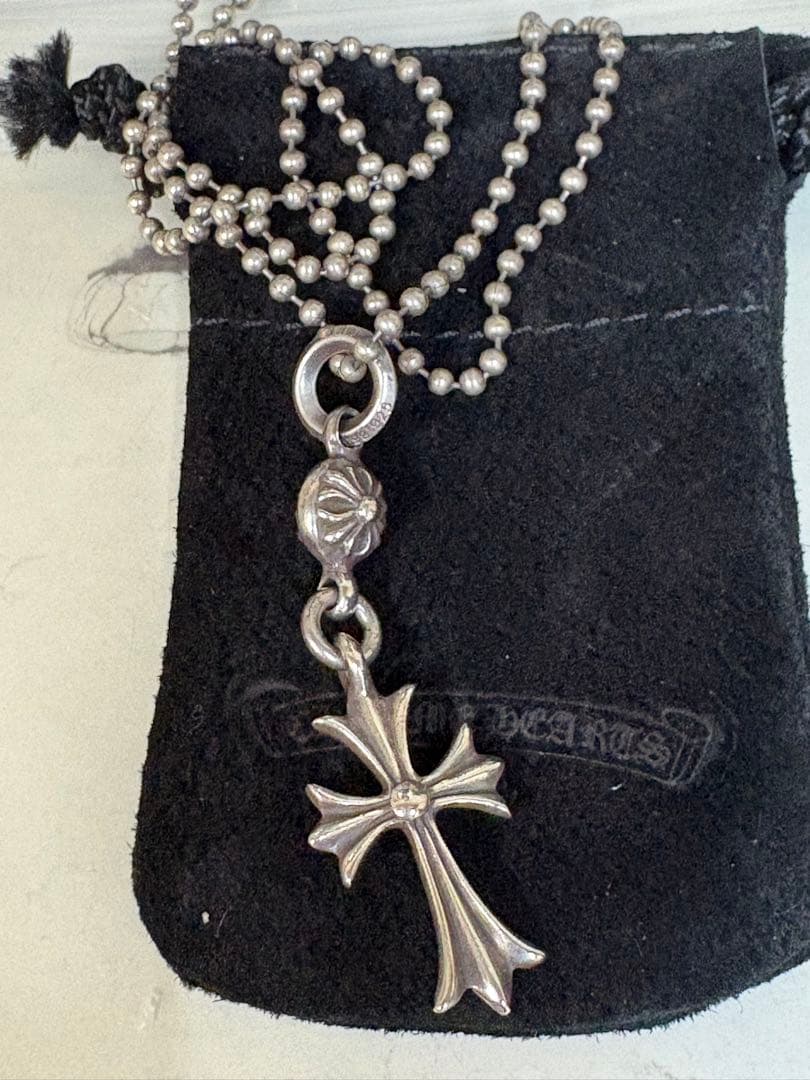 CHROME HEARTS クロスモチーフネックレス
