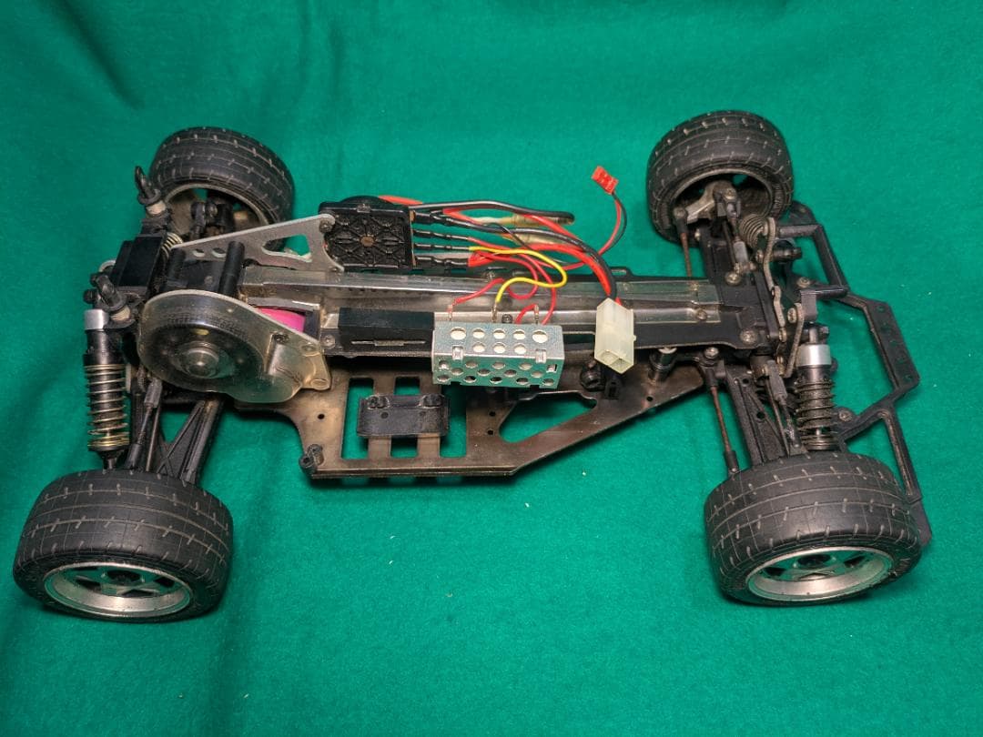 京商1/10RC フェラーリF40 オプティマミッドカスタムベース 当時物