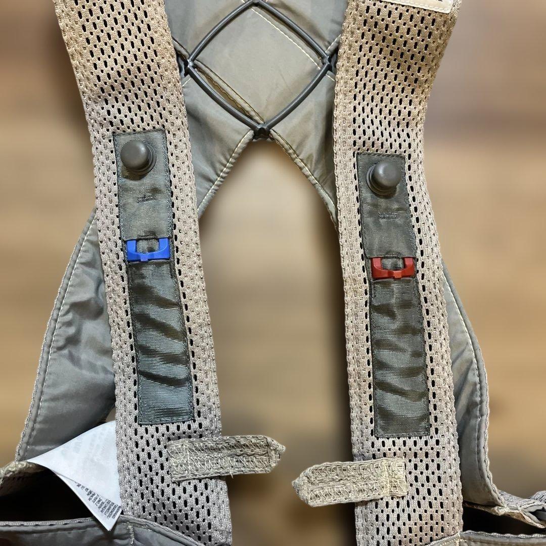【美品】Baby Bjorn ベビーキャリア mini グレーベージュ 箱付き