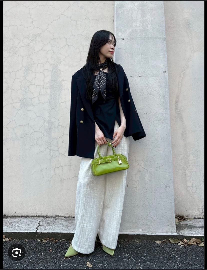 お値下げLILY BROWN リリーブラウン　ダブルブレストジャケット　ネイビー