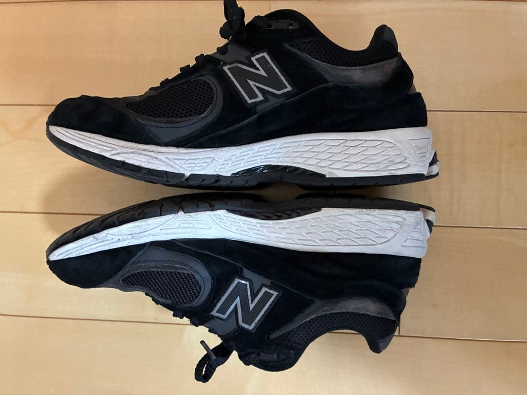 【ウラモ】New Balance M2002RBK