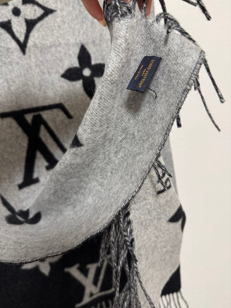LOUIS VUITTON ルイヴィトン マフラー レイキャビック ブラック
