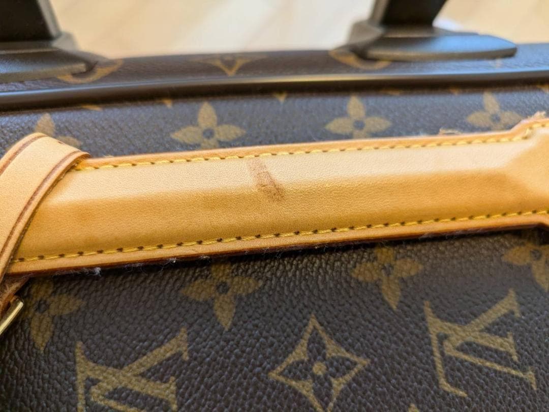 【極美品】ルイヴィトン　ベガス55　モノグラム　キャリーケース　旅行鞄