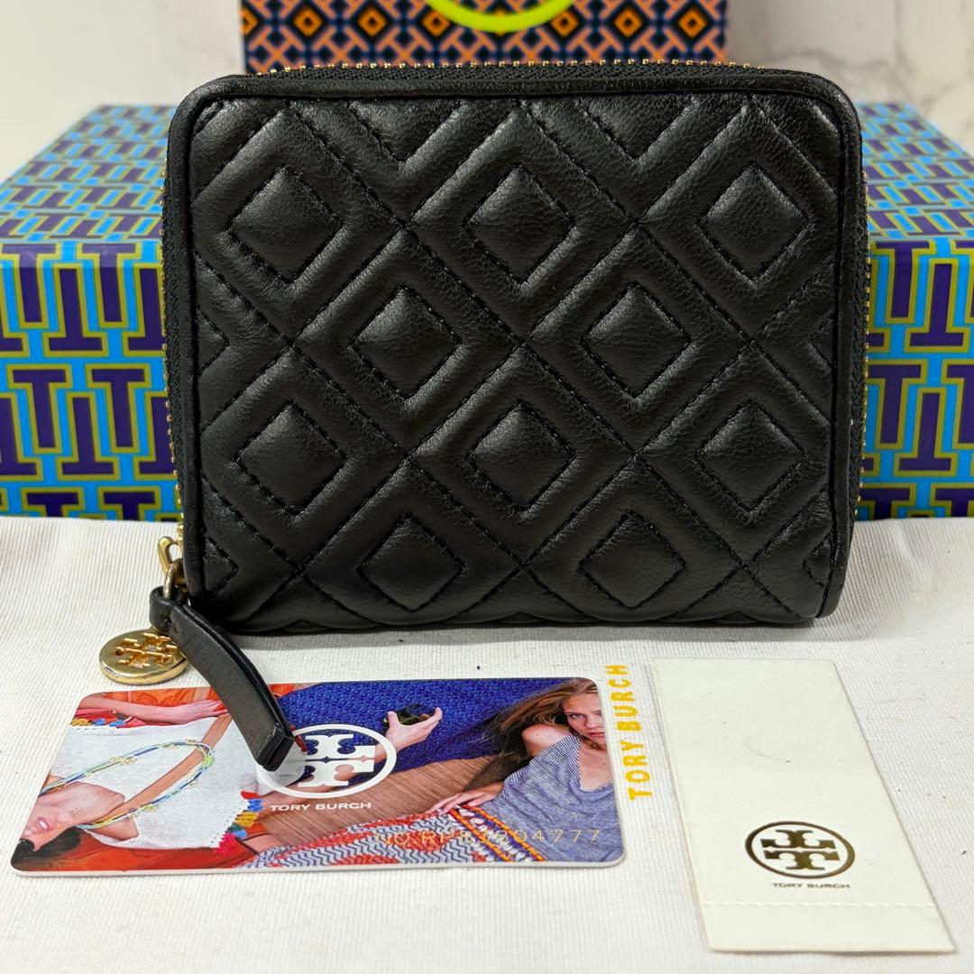 新品同様‼️ トリーバーチ　TORYBURCH 財布　折り財布　キルティング