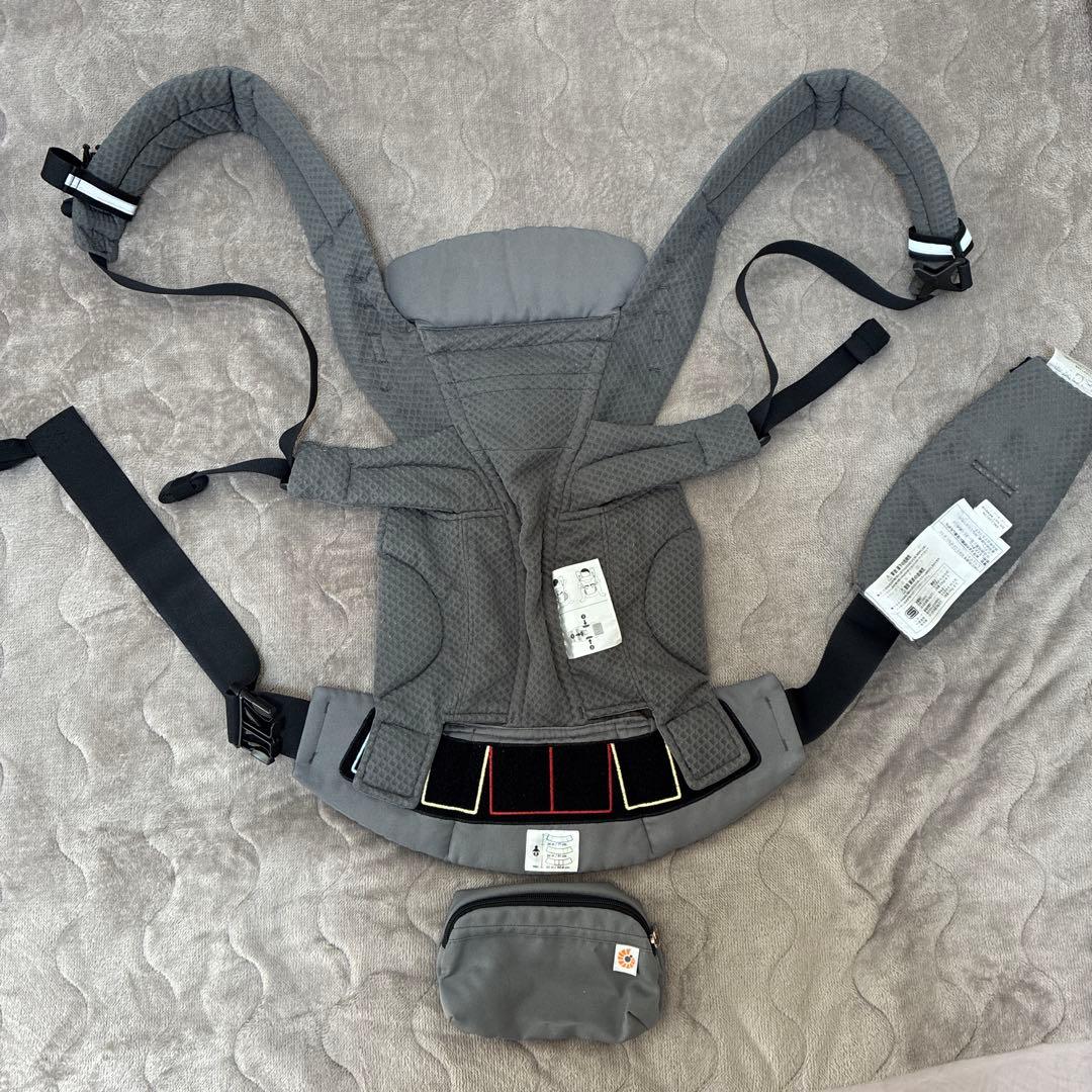 ergo baby 抱っこ紐　OMNI Breeze グレー