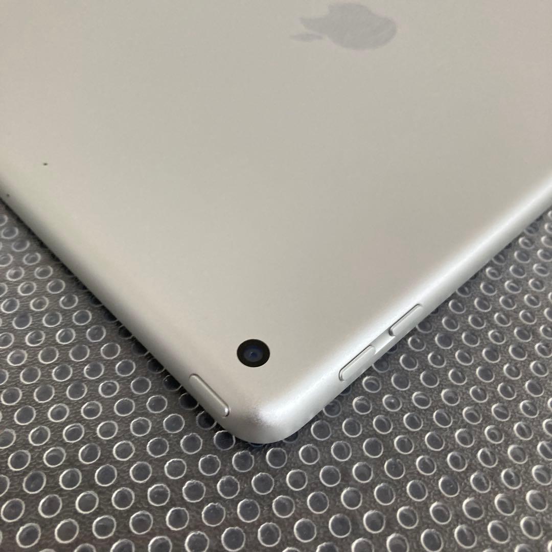 873【早い者勝ち】電池ほぼ新品☆iPad6第6世代32GB WIFIモデル☆