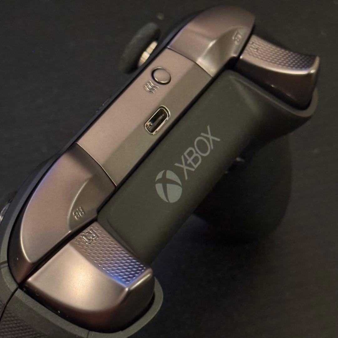 【美品】Xbox Elite ワイヤレスコントローラー Series 2