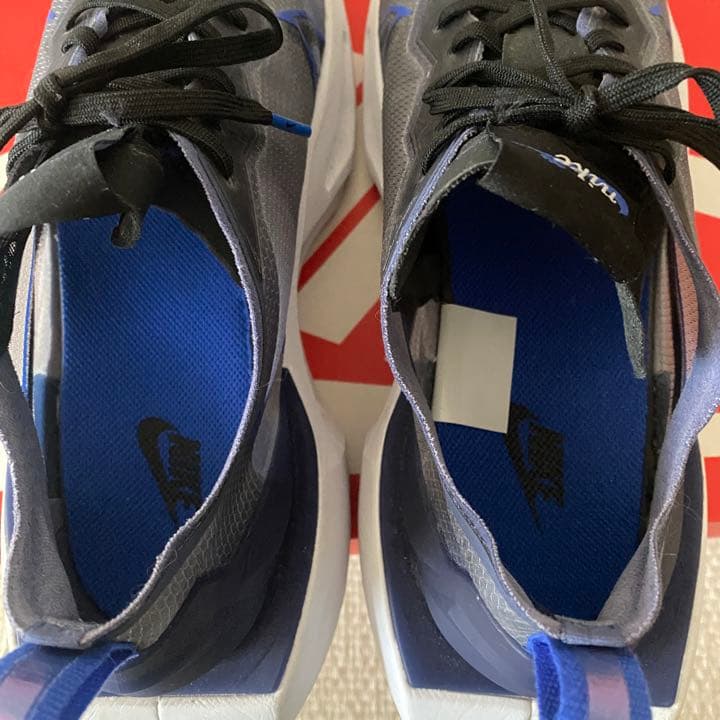 ナイキ　ズームビスタグラインド　Nike zoom vista grind