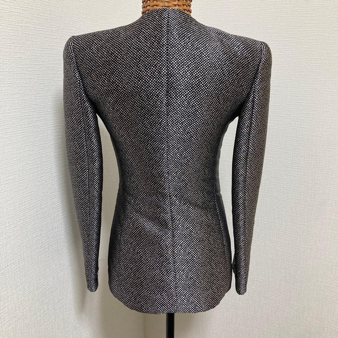 Giorgio Armani テーラードジャケット 黒と赤のコンビネーション