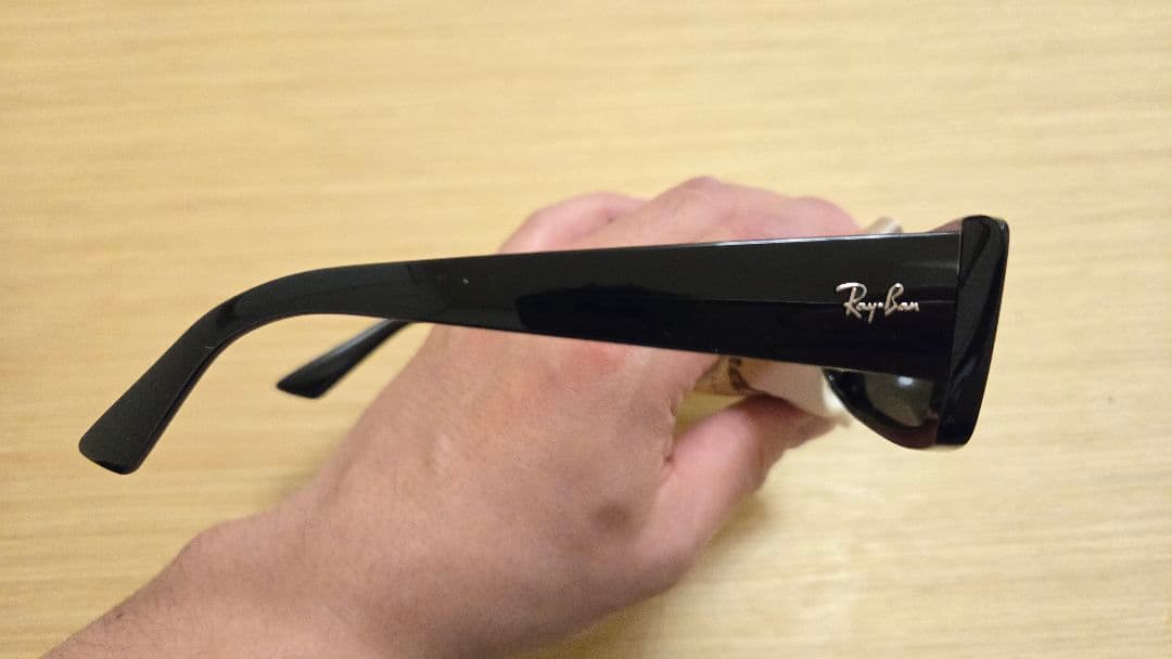 Ray Ban　ブラック スクエアサングラス