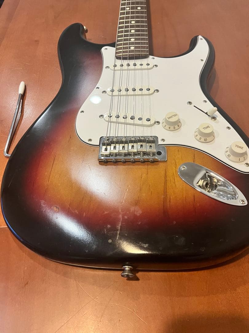 Fender USA American Series ストラト 2004年製