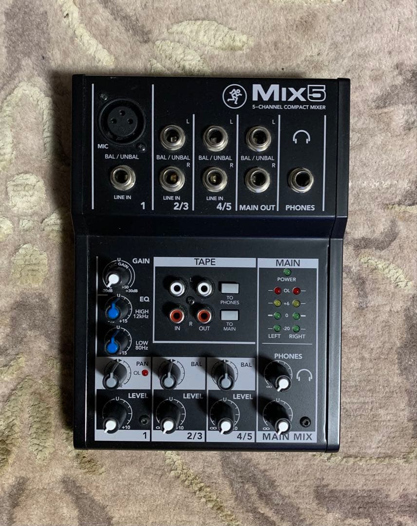 Mackie Mix5 5チャンネルミキサー　ACアダプター付き