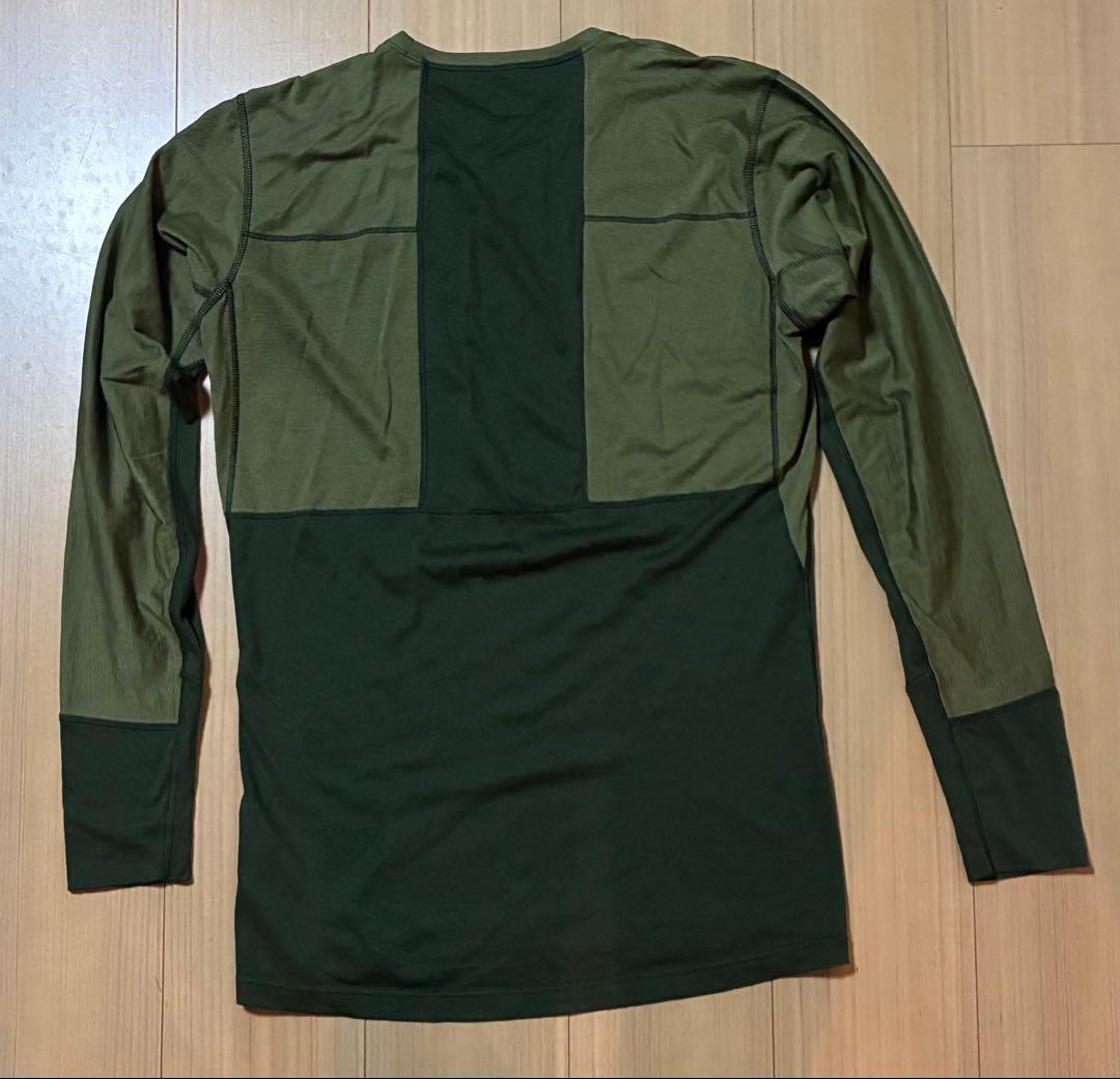haglofs wool layer 上下セット　サイズ L タイツにホツレあり