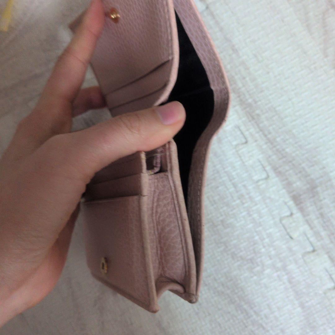 Gucci ピンク 二つ折り財布 GGロゴ