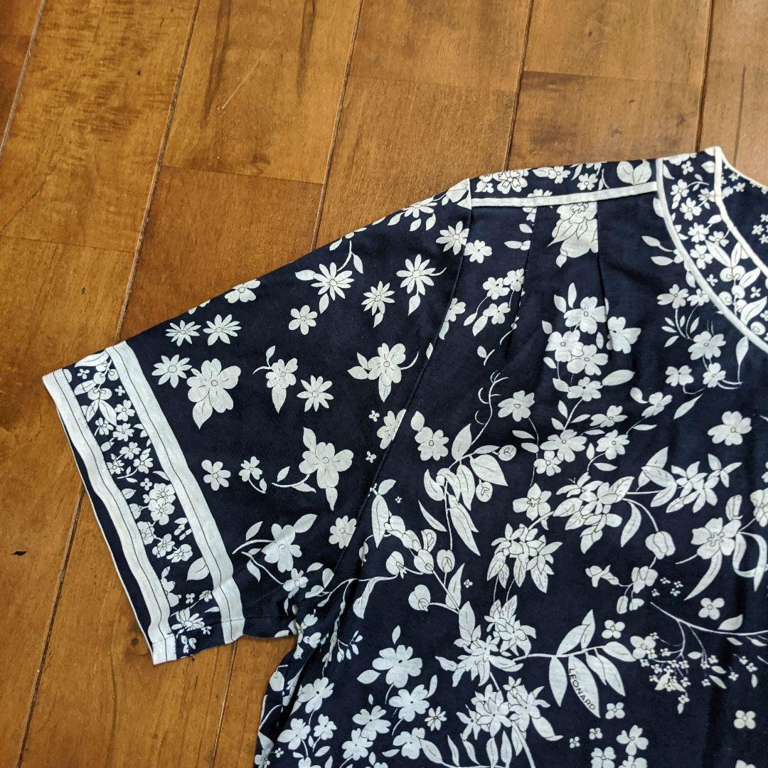 LEONARD ネイビーフラワープリント 半袖Tシャツl