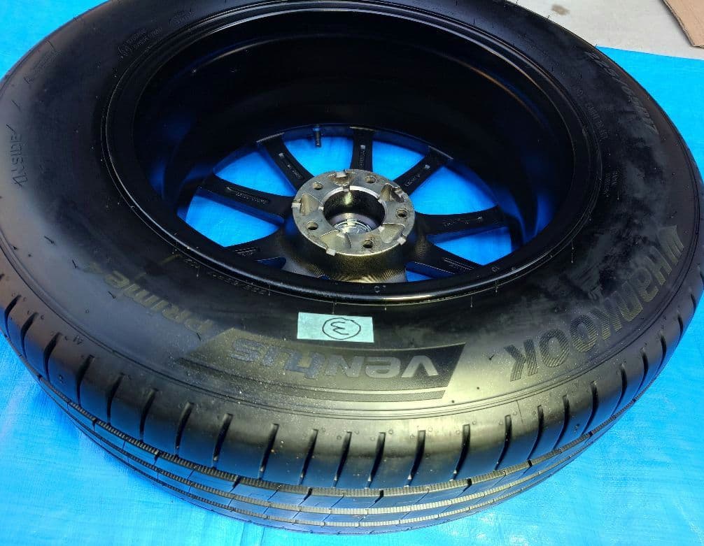 タイヤホイルセット③ 225/65R17HankookVentusPrime4