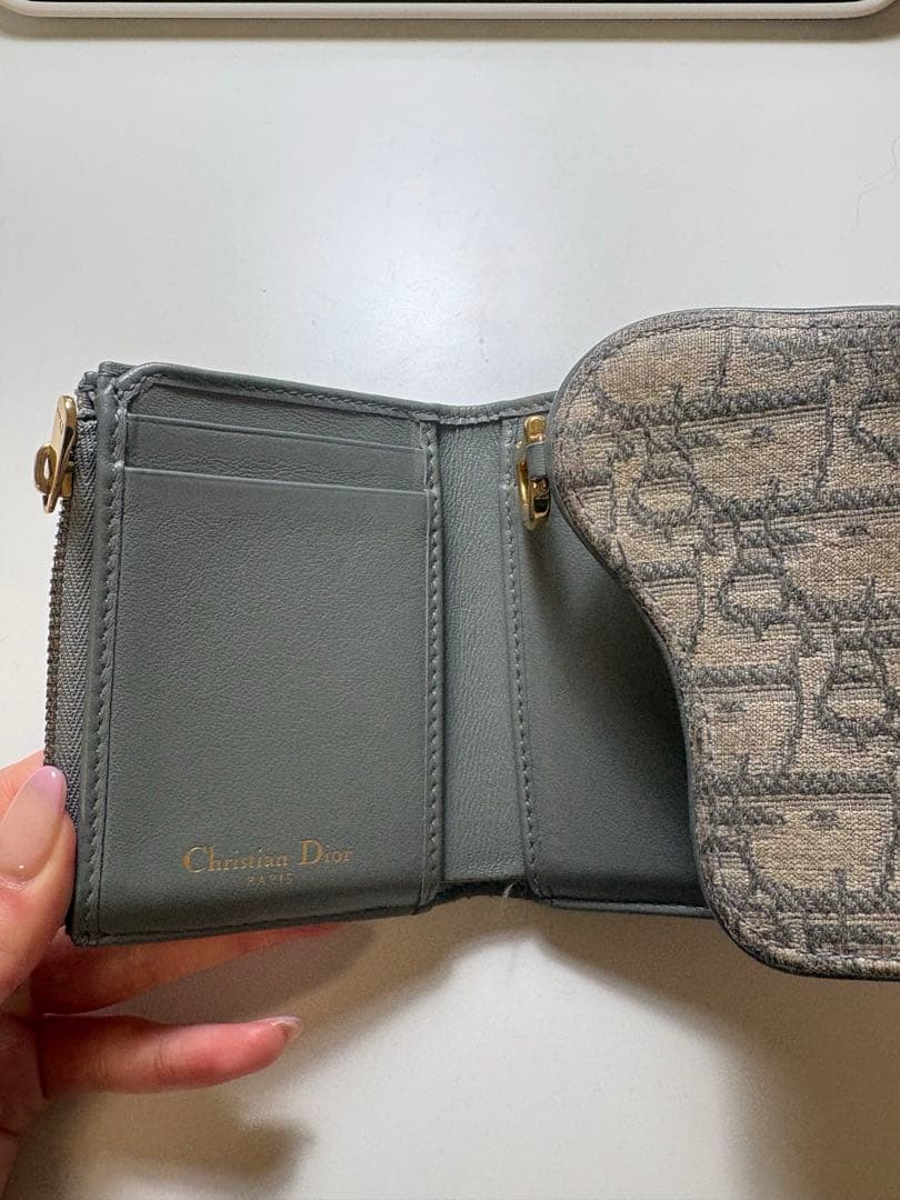 dior財布