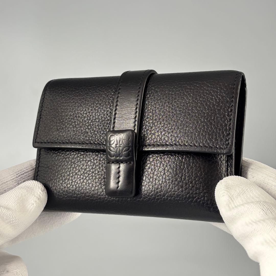 美品✨️LOEWE ロエベ 三つ折り財布 バーティカルウォレット 財布