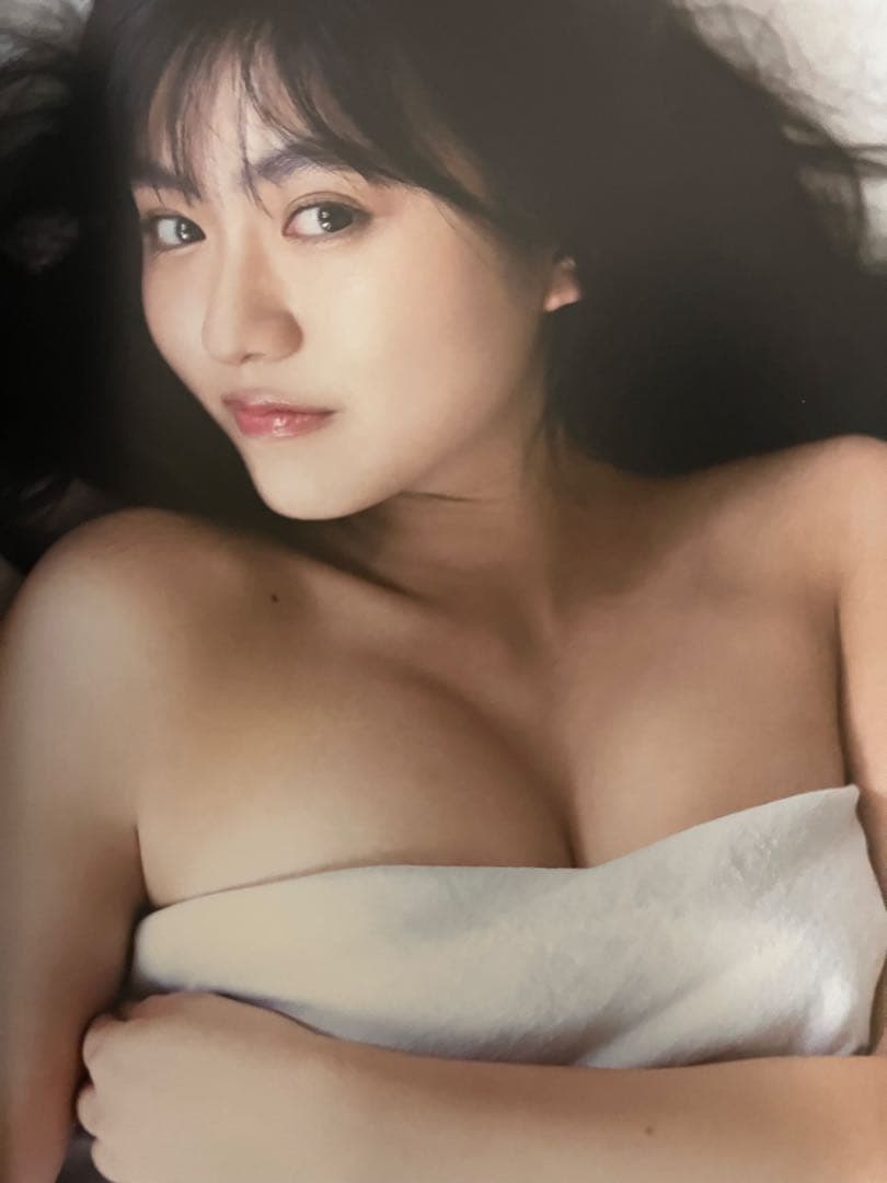月―Luna― 豊田ルナ1st写真集　初版　帯付き　直筆サイン本