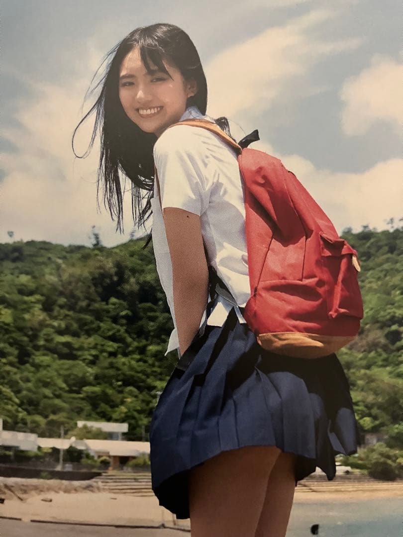 月―Luna― 豊田ルナ1st写真集　初版　帯付き　直筆サイン本