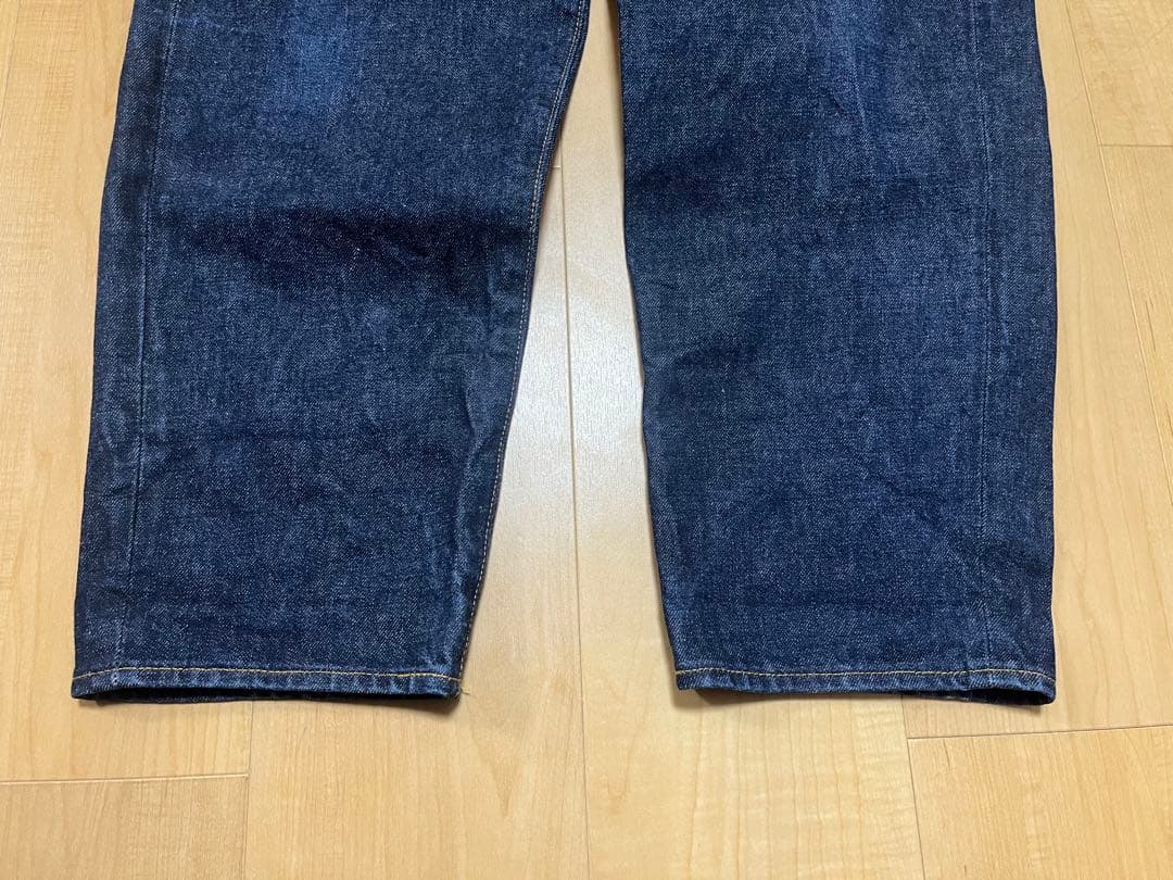 ハーベスティ　デニムパンツ