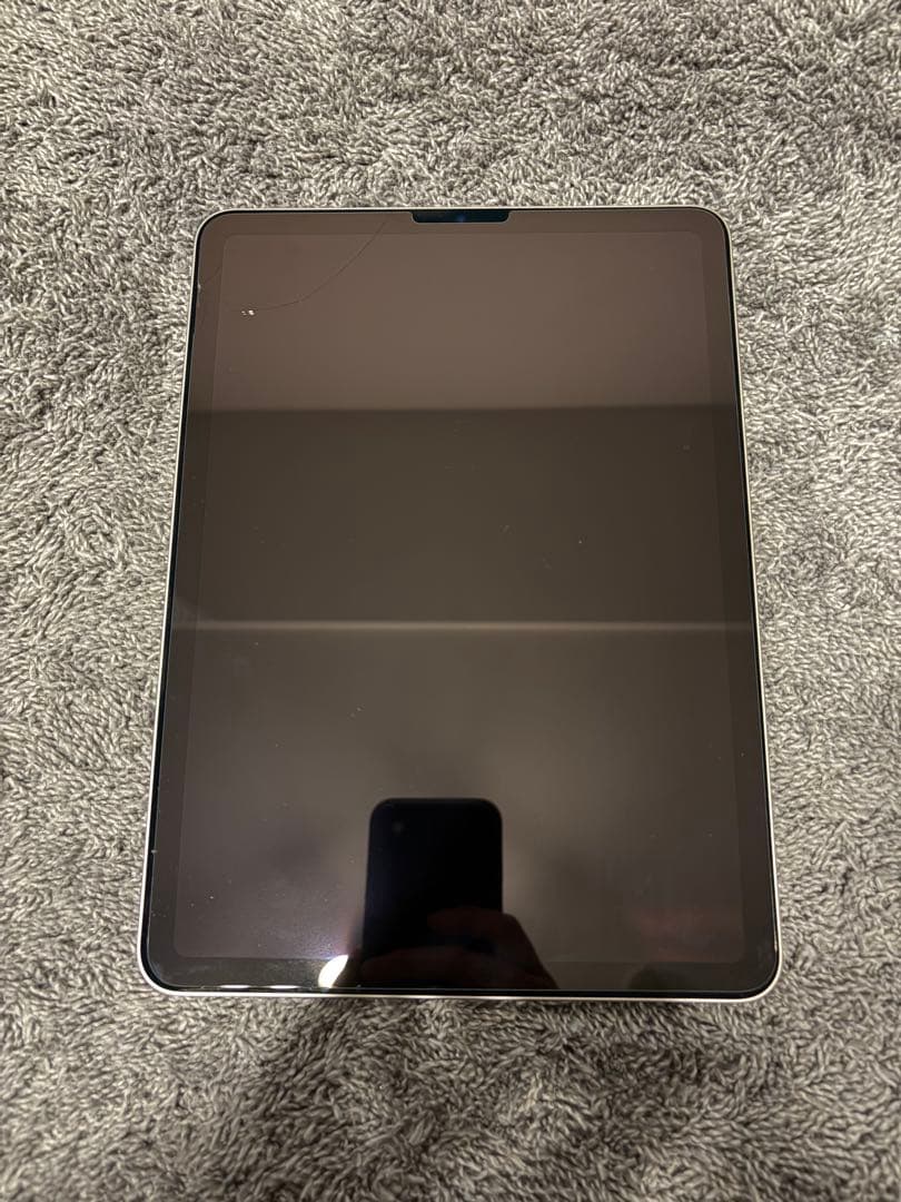 iPad Air (第5世代) M1 スターライト 64GB