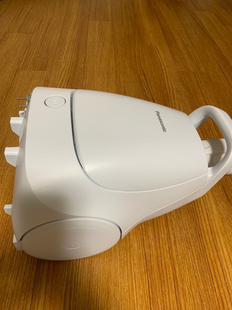 【美品】25年製 Panasonic パナソニック掃除機 紙パック式