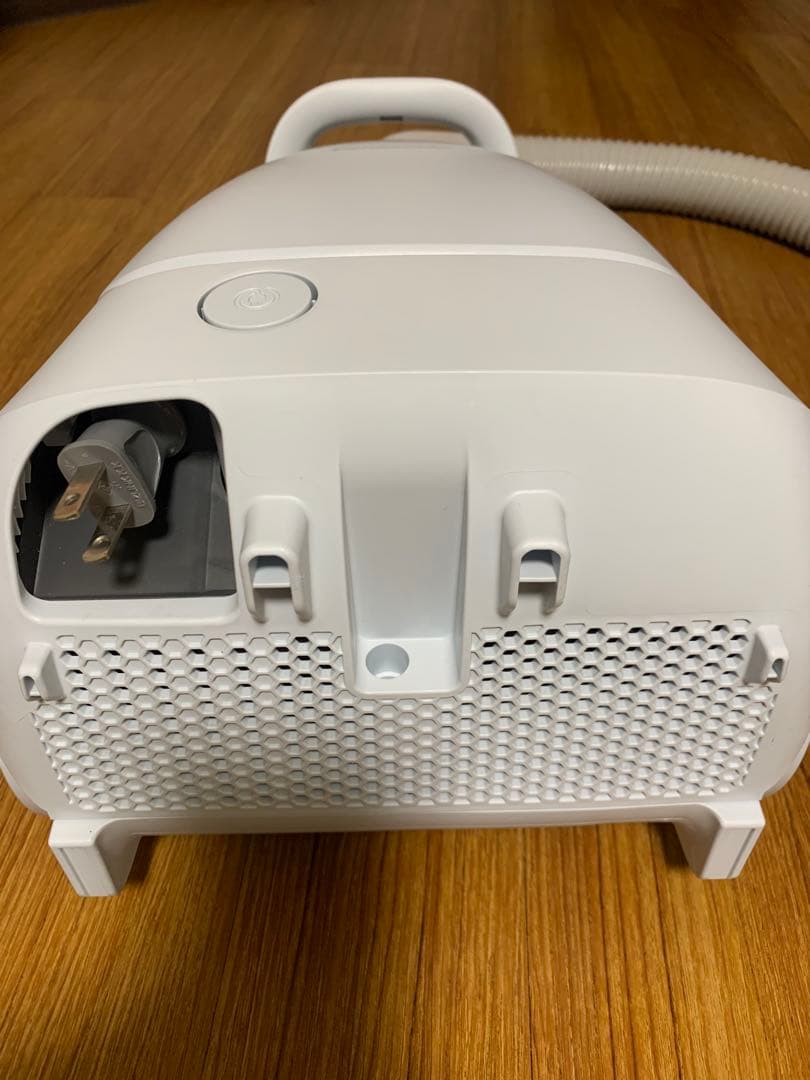 【美品】25年製 Panasonic パナソニック掃除機 紙パック式