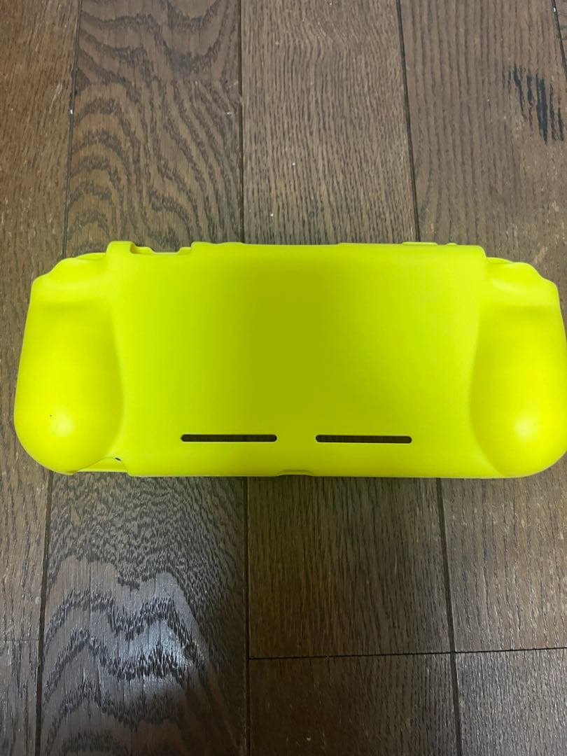 Switchライト本体  カバー付き
