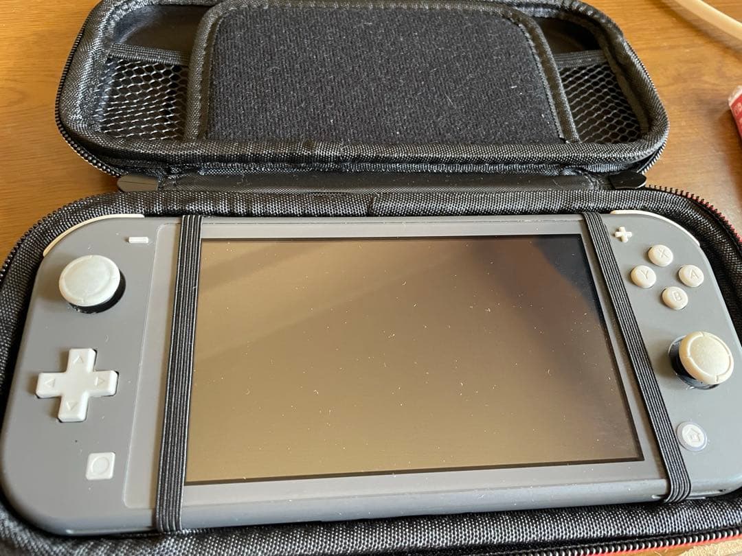 最終値下げ　任天堂　Switch lite