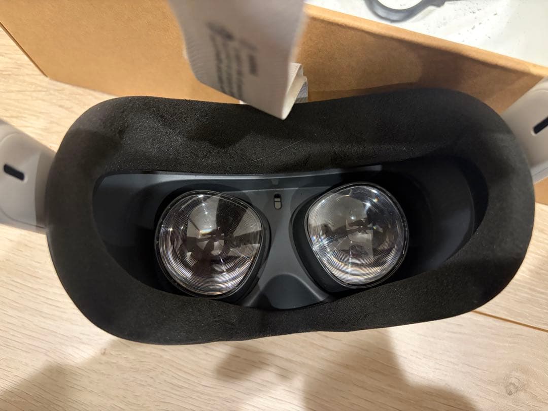  Quest 2 VRヘッドセット 64GB